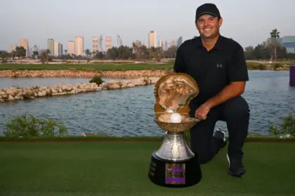 Patrick Reed Conquista Qatar Masters y Asciende al Top 20 Mundial