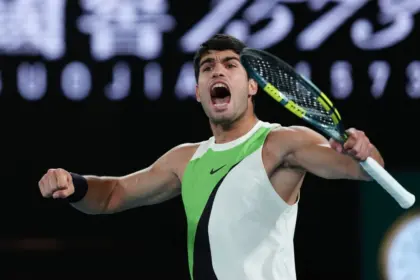Alcaraz Conquista el Abierto de Australia y Completa el Grand Slam