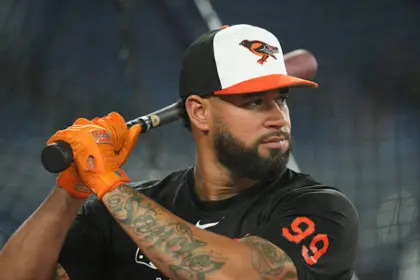 Gary Sánchez a los Cerveceros: Refuerzo Dominicano Firma por un Año 12 Gary Sánchez a los Cerveceros: Refuerzo Dominicano Firma por un Año