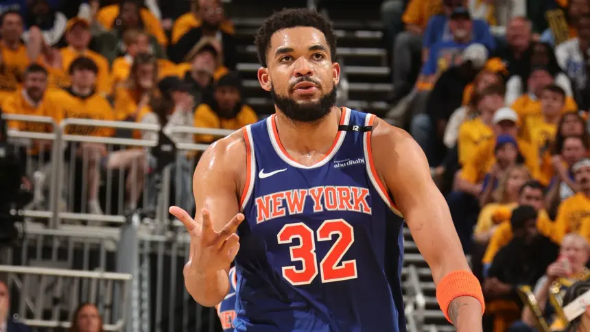 Towns lidera paliza de Knicks a 76ers: Doble-doble y dominio total