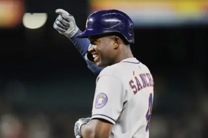 Blue Jays adquieren a Jesús Sánchez; Loperfido se muda a Houston