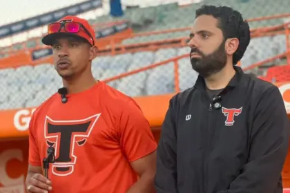 Toros del Este: Ratifican a Mejía y Estévez para la temporada 2026-27 de LIDOM