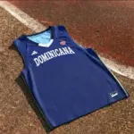 Nueva Indumentaria de Baloncesto RD: FEDOMBAL y Adidas Revelan Diseño 2025