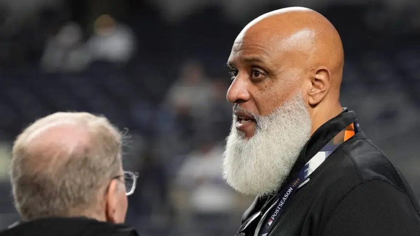 Escándalo en MLB: Tony Clark renuncia a MLBPA por relación con cuñada 1 Escándalo en MLB: Tony Clark renuncia a MLBPA por relación con cuñada