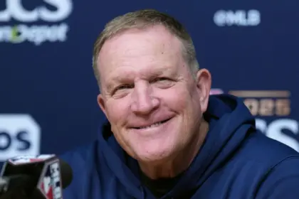 Brewers Recompensan a Pat Murphy con Millonario Contrato Tras Éxito