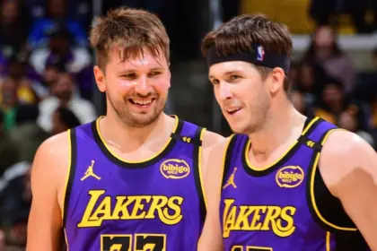 Lakers: Doncic y Reaves listos vs Clippers, ¡Equipo Completo al Rescate!