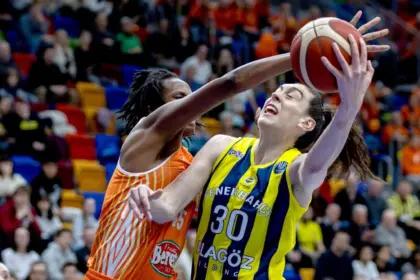 Breanna Stewart Refuerza Fenerbahce para EuroLeague: Detalles y Expectativas 14 Breanna Stewart Refuerza Fenerbahce para EuroLeague: Detalles y Expectativas