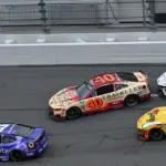 Choque masivo en Daytona: Hamlin y Allgaier involucrados, Wallace escapa