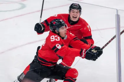 Marner Héroe: Canada Remonta y Vence a Chequia en OT, Semifinales Olímpicas