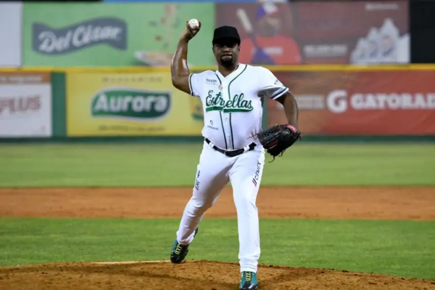 Estrellas Orientales Refuerzan Pitcheo: Franzúa y Vizcaíno Renovados