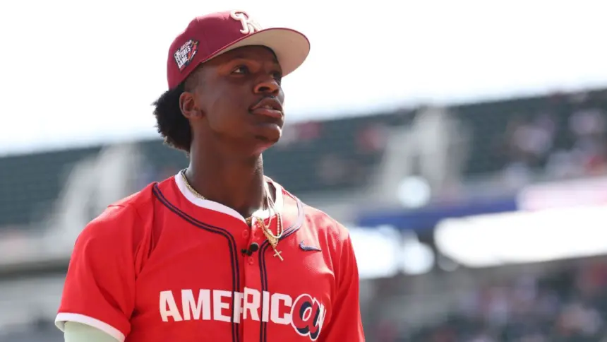 Walcott, prospecto #5 de Rangers, fuera 5-6 meses por cirugía de codo