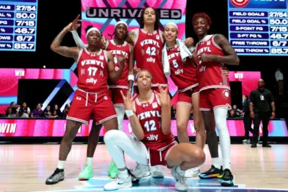 Vinyl asegura playoffs de Unrivaled tras victoria; Burrell brilla con 30 puntos 18 Vinyl asegura playoffs de Unrivaled tras victoria; Burrell brilla con 30 puntos