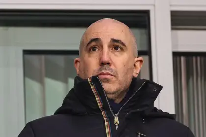 Man Utd: Reducción de Costos Impulsa Ganancias y Cumple Normativas Financieras