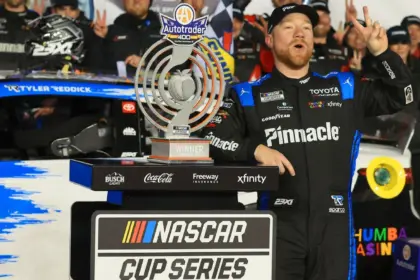 Reddick y Jordan Celebran: Doble Victoria en NASCAR, Dominio en la Pista 19 Reddick y Jordan Celebran: Doble Victoria en NASCAR, Dominio en la Pista
