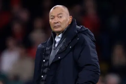 Jones Culpó Exceso de Confianza por Fracaso de Inglaterra en el Seis Naciones