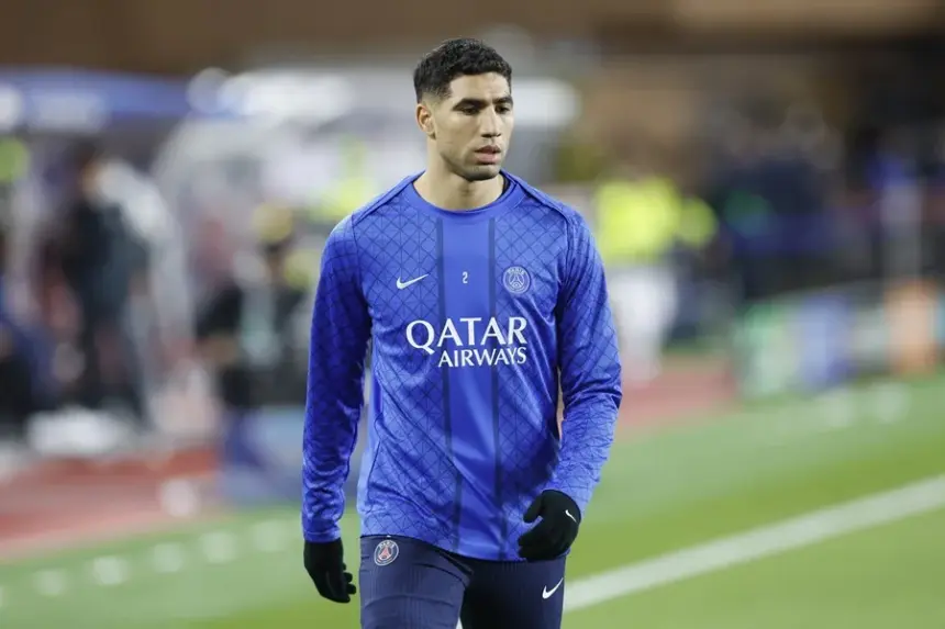 Hakimi convocado por el PSG pese a juicio por presunta violación