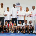 Abinader inaugura techado multiuso en La Romana: Impulso al deporte y la juventud