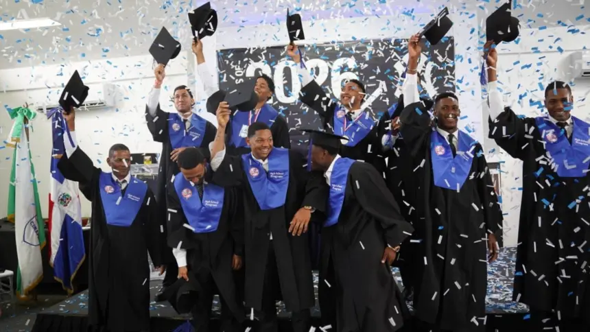 Yankees RD: Celebran Graduación de Prospectos y Refuerzan Educación Integral