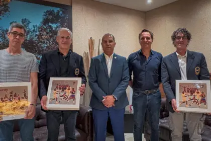 Bautista y Federación Internacional de Esquí Náutico revisan Santo Domingo 2026