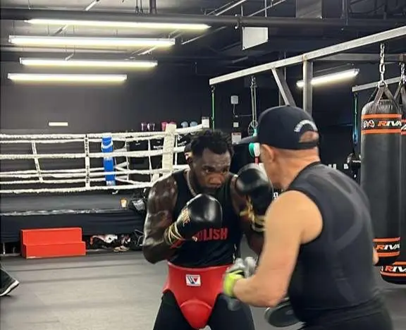 Adames vs. Williams: El "Caballo Bronco" defiende título CMB el 21 de Marzo en Orlando