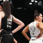 Plum y Stewart Cuestionan Manejo de Negociaciones CBA en la WNBA