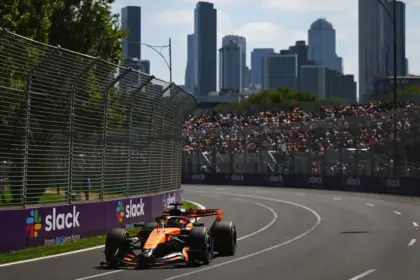 Piastri Sorprende en Práctica del GP de Australia, Mercedes al Acecho