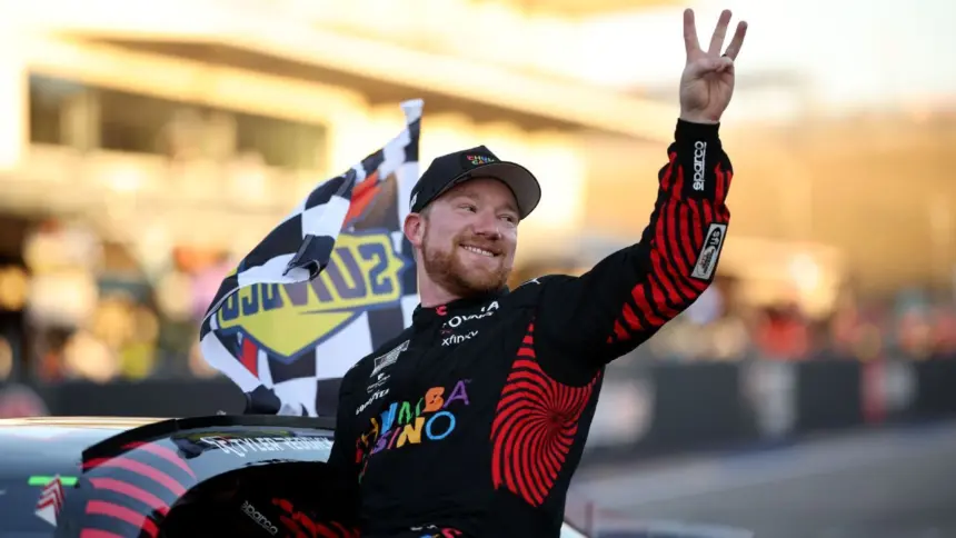 Reddick hace historia en NASCAR: Tres victorias seguidas, Jordan celebra