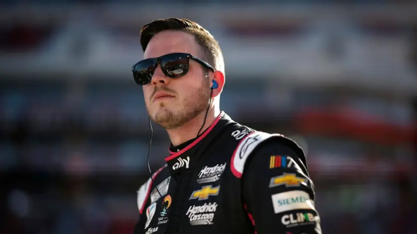 Bowman, con vértigo, se pierde carrera NASCAR en Phoenix