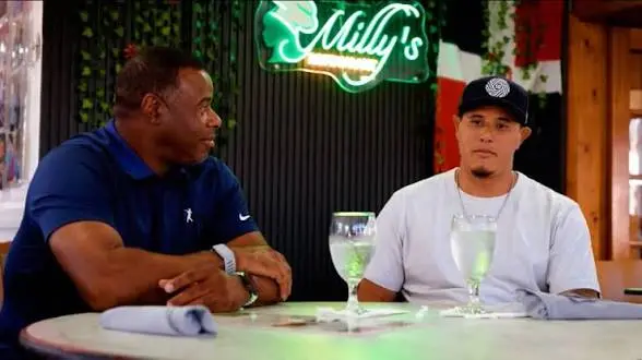 Machado: Orgullo Dominicano en el Clásico Mundial, Entrevista con Griffey Jr.