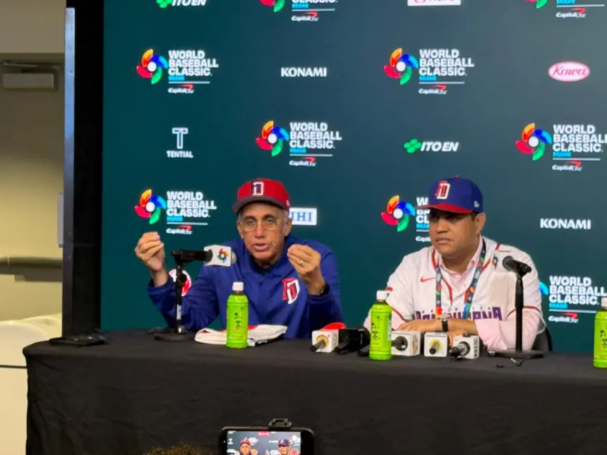 Ministro de Deportes destaca avances en Juegos Centroamericanos 2026 y béisbol