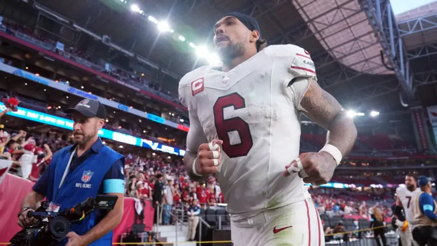 Cardinals Aseguran a James Conner: Reestructura Contrato para 2026