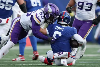 Eric Wilson firma con Vikings: Extensión por 3 años tras gran temporada