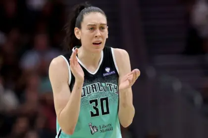 Stewart y Plum: Carta no busca socavar a Jackson, sino impulsar el CBA