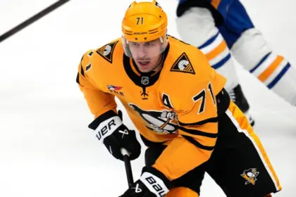 Malkin, Penguins: 5 juegos de suspensión por agresión a Dahlin