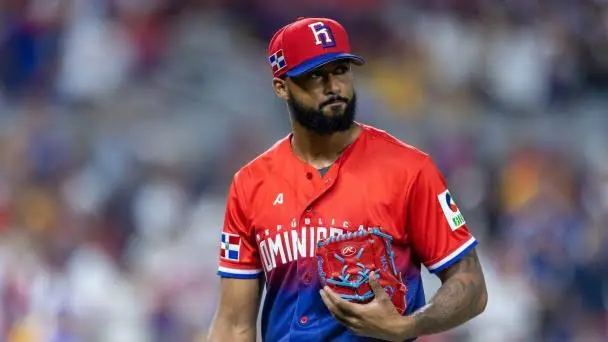 Dominicana vs Venezuela: Choque por el Liderazgo en el Clásico Mundial de Béisbol