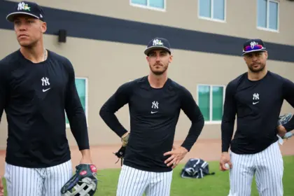 Análisis MLB: ¿Yankees "Pasivos" y el Éxito en la Agencia Libre?