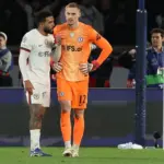 Chelsea: Rosenior Defiende a Jørgensen Tras Error Crucial vs PSG en Champions