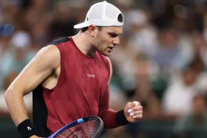 Draper Sorprende a Djokovic en Indian Wells: Avanza a Cuartos