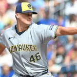 Priester de los Brewers se perderá el inicio de temporada por lesión