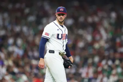 Soto Elogia a Skenes: "Dominicano" Destaca Talento USA Antes del Clásico