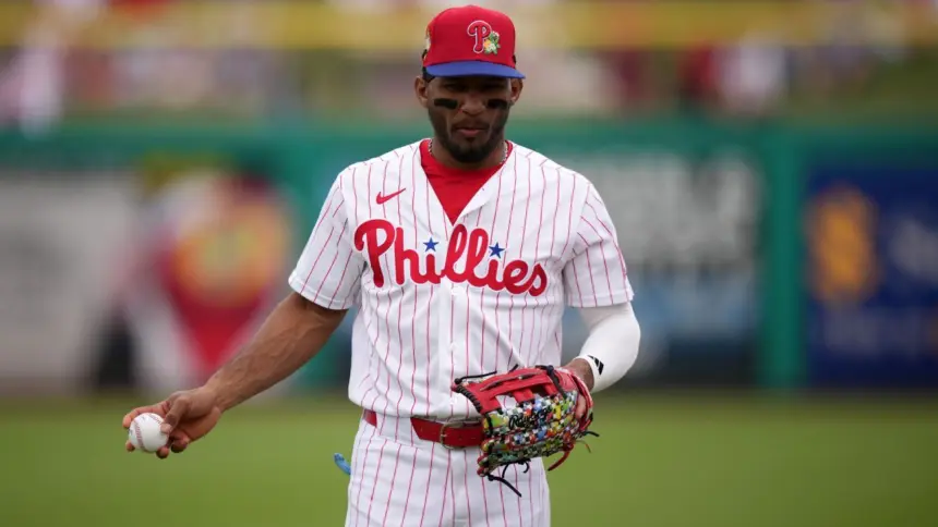 Johan Rojas de los Phillies Suspendido 80 Juegos por Uso de PED