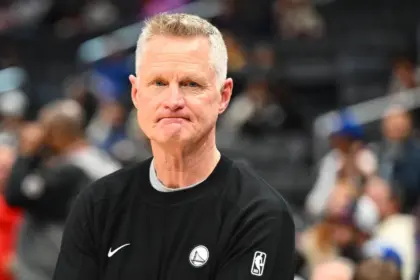Kerr Alcanza 600 Victorias: Récord y Reflexiones del Coach de Golden State