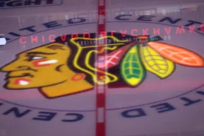 Blackhawks firman a Sacha Boisvert: Contrato y posible debut en la NHL