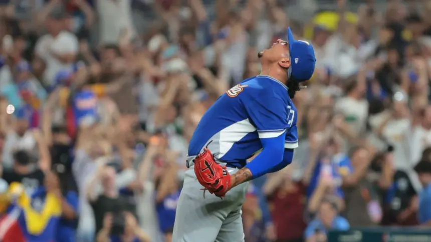 EE.UU. Afina Ofensiva y McLean al Montículo vs. Venezuela en Final del Clásico