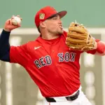 Durbin Gana Tercera Base en Red Sox; Mayer Podría Ir a la Segunda
