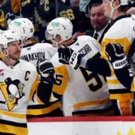 Crosby Regresa con Gol y Asistencia: Penguins Caen ante Hurricanes en OT