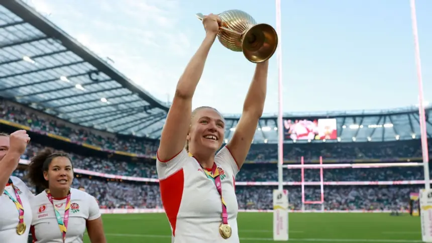 Zoe Stratford, capitana de Inglaterra, anuncia embarazo y se perderá el Six Nations