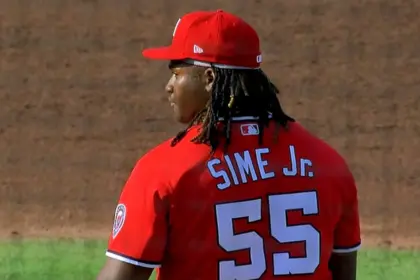 Sime Jr. Impresiona: Rectas de 100+ mph Electrizan Spring Breakout