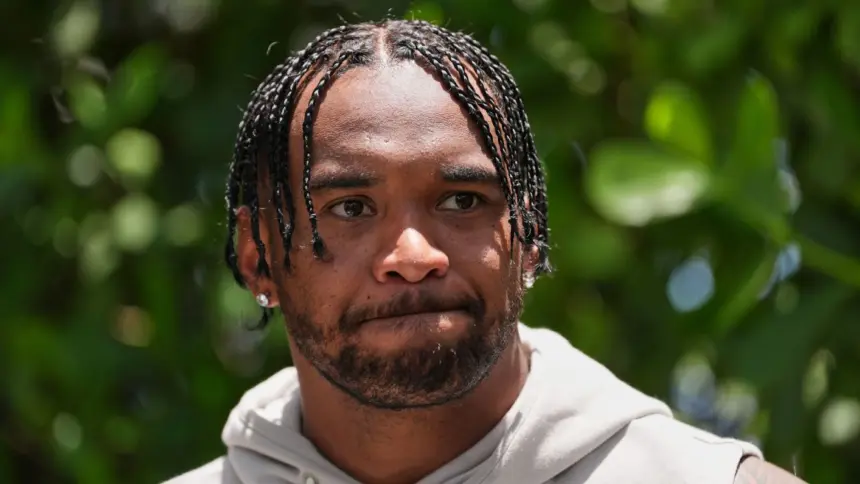 Tua Tagovailoa: Debe Mejorar para Ser QB1 de los Falcons 1 Tua Tagovailoa: Debe Mejorar para Ser QB1 de los Falcons