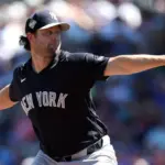 Cole Brilla en Entrenamiento: 3 K's y Optimismo Yankee ante Cubs
